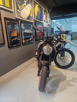 KTM 390 DUKE ABS KTM 390 DUKE ABS